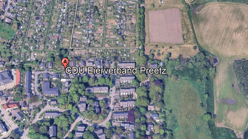 The 'Eierhaus' Stunt: Unpacking CDU Google Maps Renaming Motives